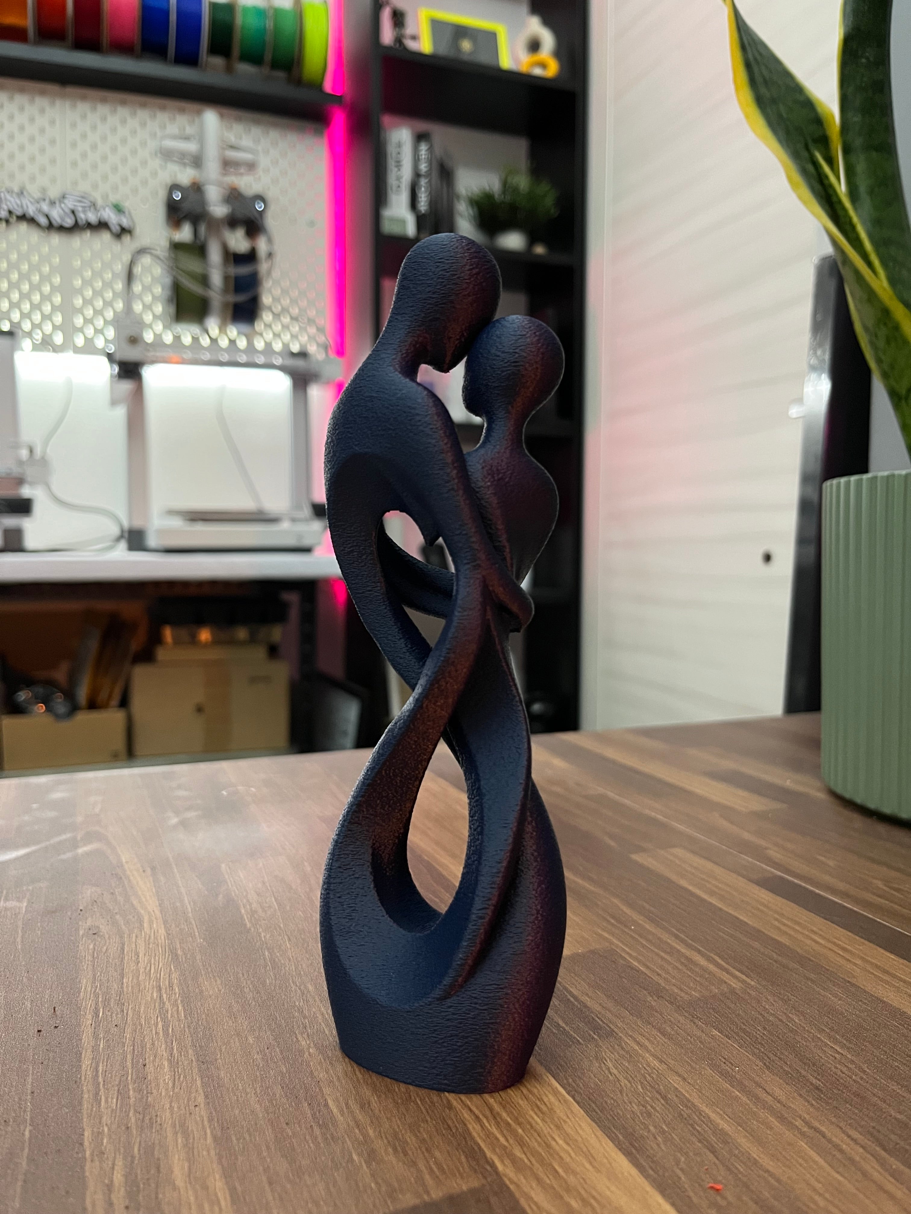 Scultura di Coppia – "Unione" – Formastampa